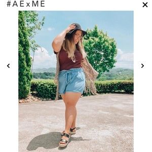 American Eagle “mom shorts”